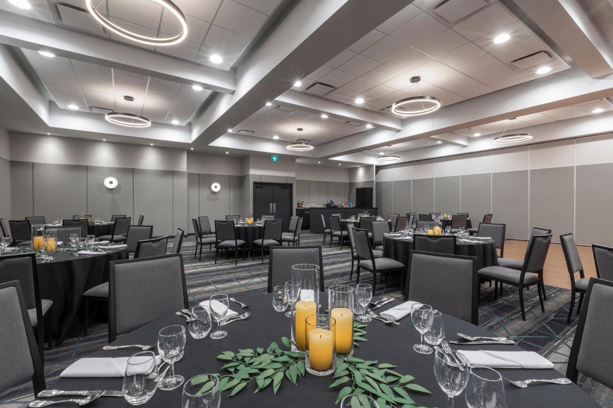 Holiday Inn St-Jean-Sur-Richelieu Congres By Ihg Saint-Jean-sur-Richelieu Ngoại thất bức ảnh