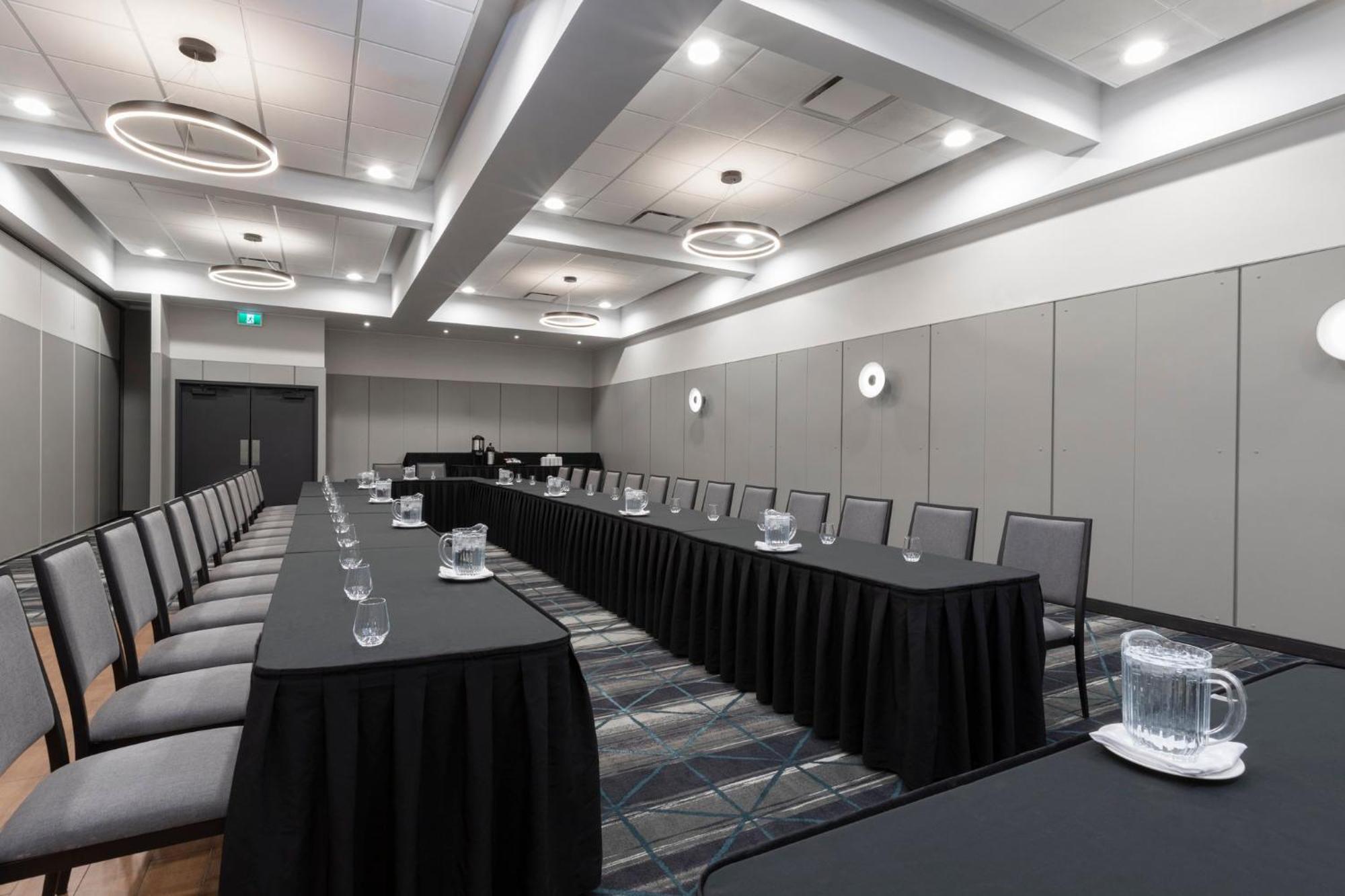 Holiday Inn St-Jean-Sur-Richelieu Congres By Ihg Saint-Jean-sur-Richelieu Ngoại thất bức ảnh